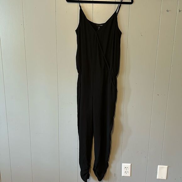 Aqua Black Jumpsuit Size Large - Picture 1 of 2